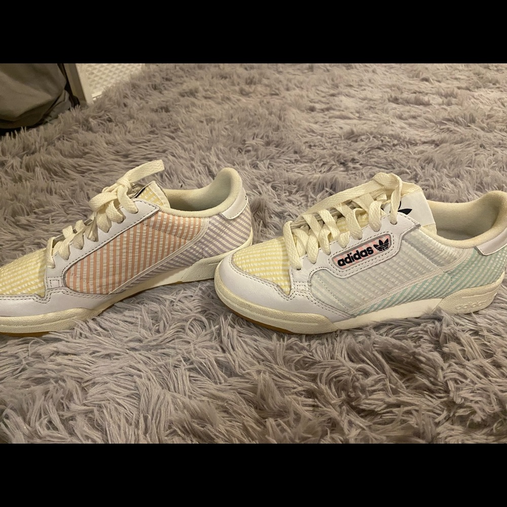 Adidas classic old school
